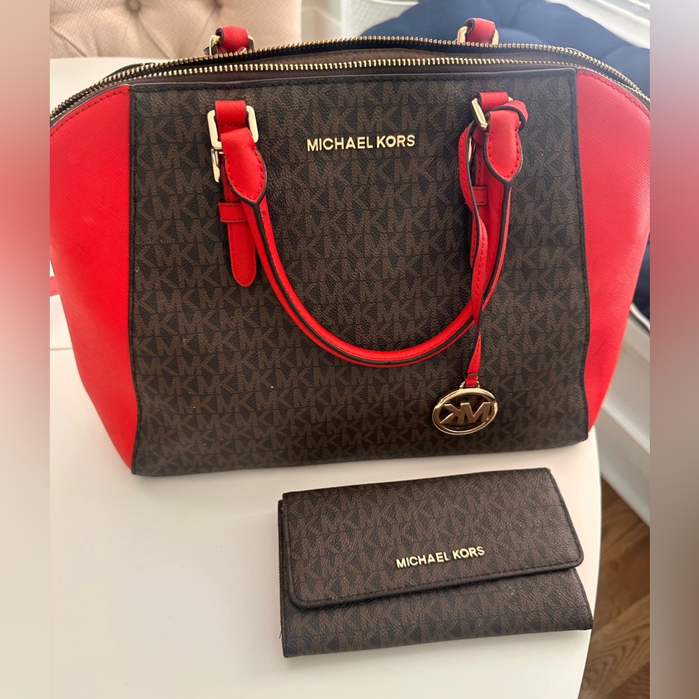 Michael Kors Purse and Wallet Set